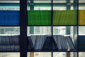 nif ejemplo válido, invertir en españa, negocios rentables en españa, due diligence, contratos legales españa, fiscalidad 2026, emprender en españa, asesoría legal
