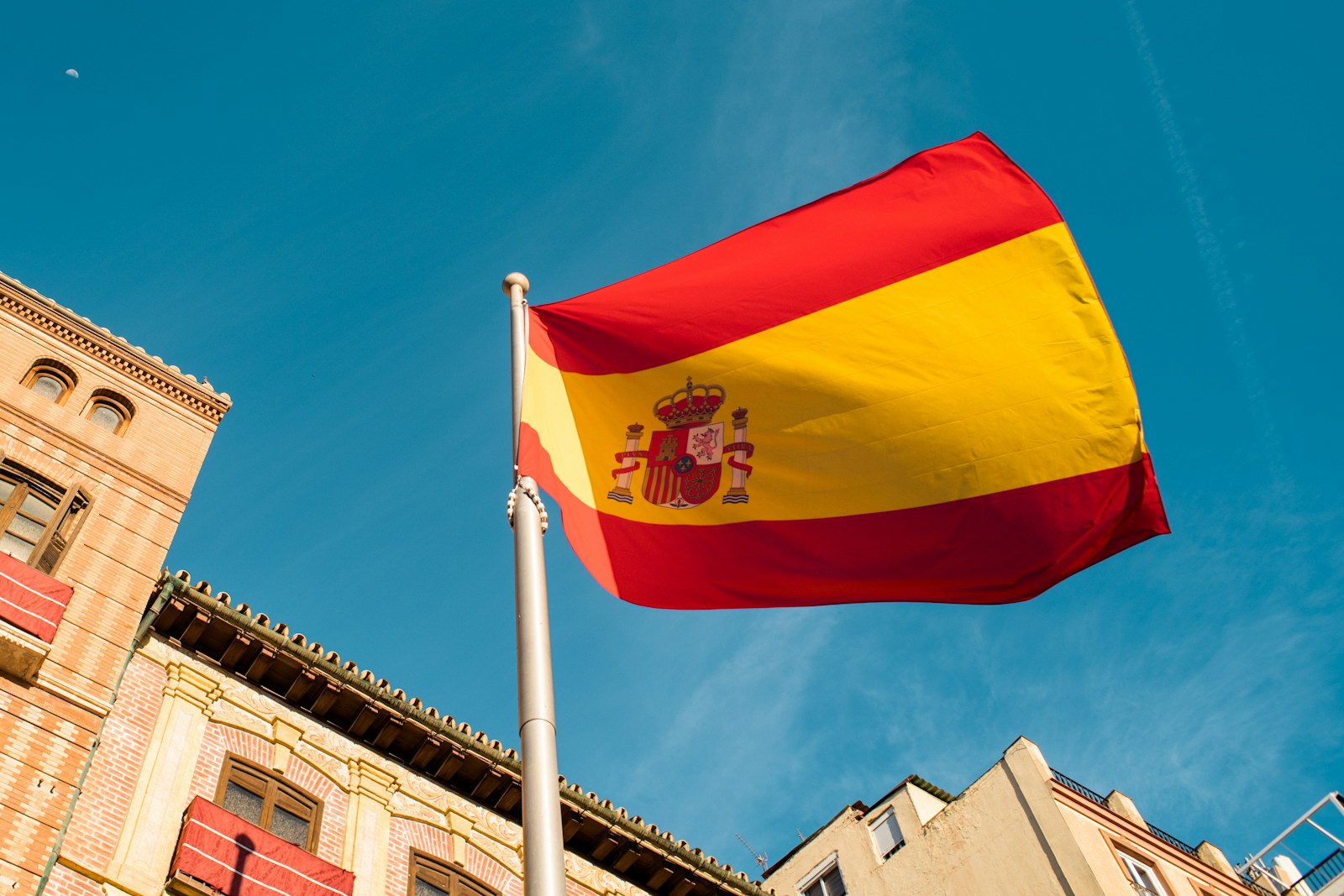 ley de startups españa beneficios, negocios con futuro, invertir en españa, tendencias de negocio 2025, negocios rentables, emprender en españa, economía silver, negocios sostenibles, economía digital, oportunidades de inversión, ideas de negocio