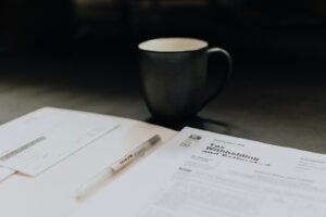 cuanto es el iva en españa, invertir en españa, negocios rentables en españa, due diligence, iva para negocios 2026, impuestos en españa, franquicias españa, agencia tributaria