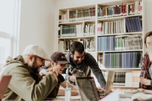 certificado embargos seguridad social, due diligence, invertir en españa, negocios rentables en españa, traspaso de negocios, comprar empresa españa, fiscalidad 2026, seguridad social autónomos