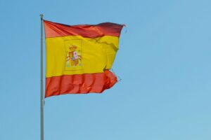 datos fiscales de una persona para trámites extranjeros, invertir en españa, negocios rentables en españa, due diligence, franquicias en españa, agencia tributaria, trámites migratorios españa, fiscalidad 2026