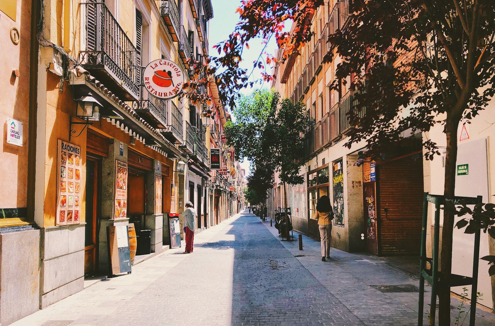 emprender en españa, mejores ciudades para emprender, invertir en españa, negocios en madrid, negocios en málaga, negocios en valencia, ecosistema emprendedor, crear empresa en españa, oportunidades de negocio, asesoría para inversores